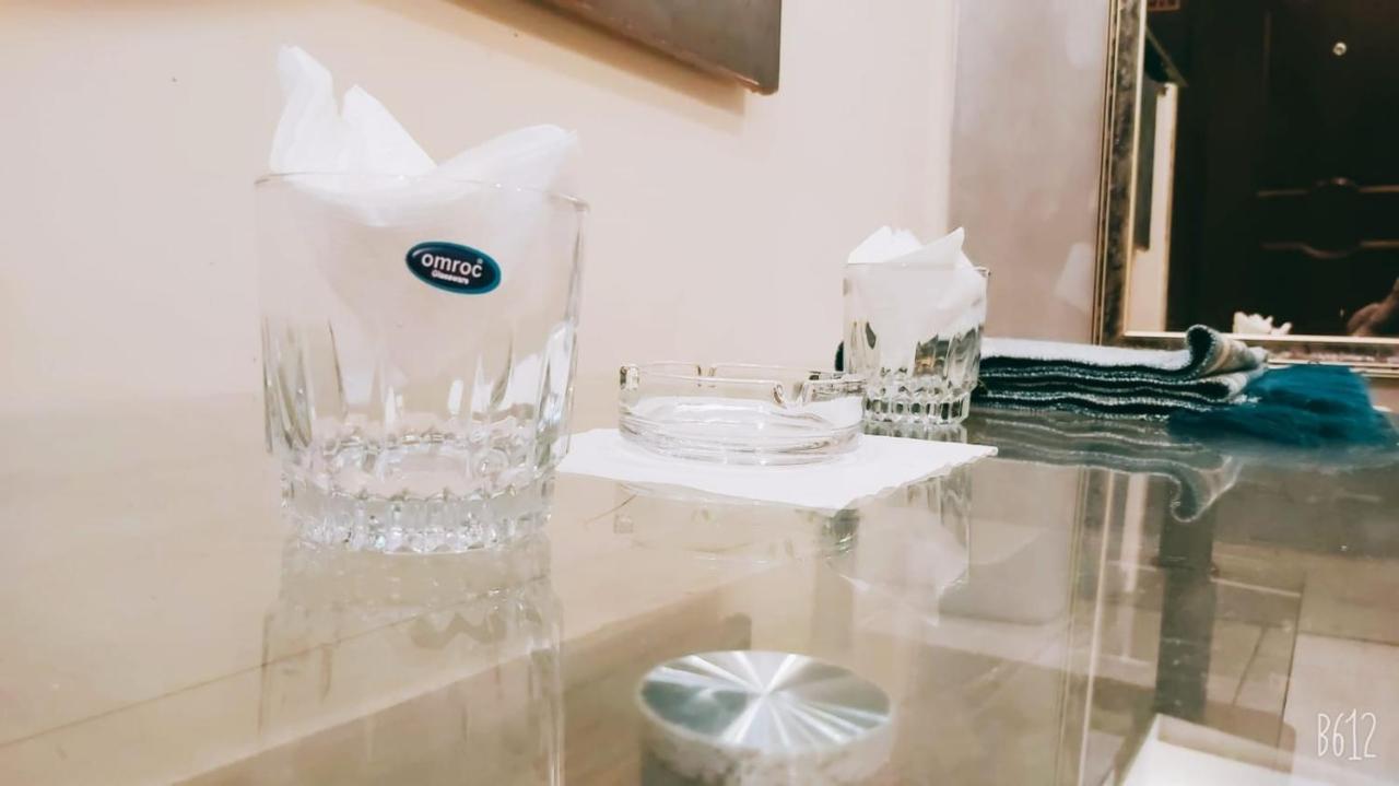 Elet Business Hotel Karachi Buitenkant foto