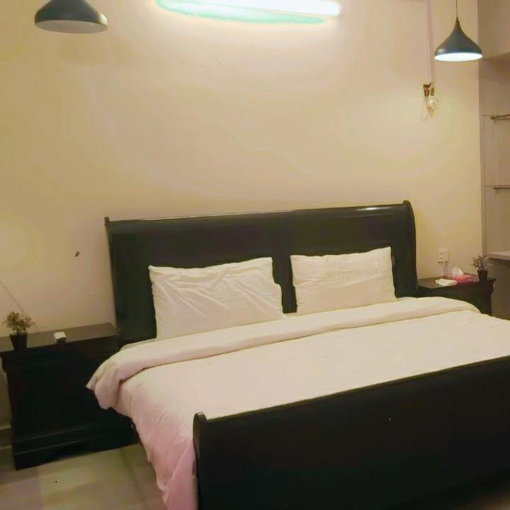 Elet Business Hotel Karachi Buitenkant foto